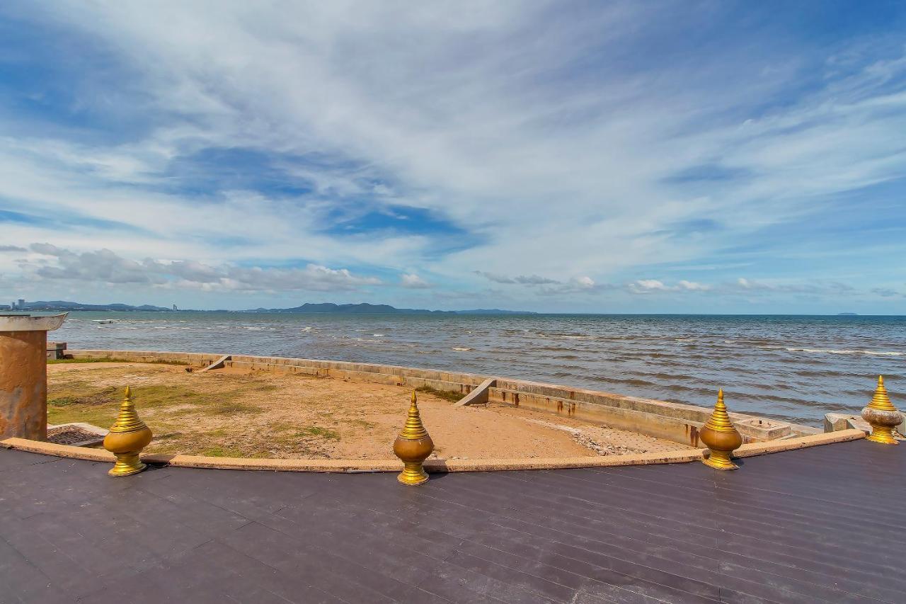 Villa Haven Pantai Jomtien Bagian luar foto
