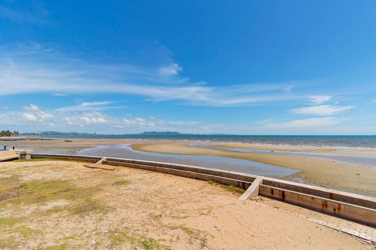 Villa Haven Pantai Jomtien Bagian luar foto